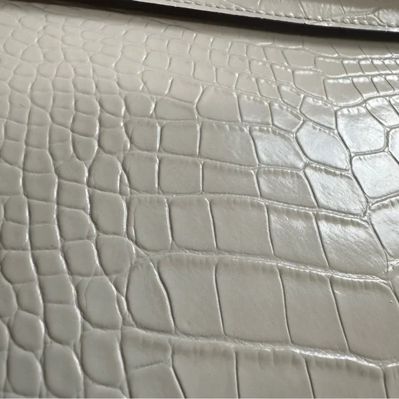 Fashion Leather Bag Sliver Lock with Crocodile pattern - Picture 12 of 14